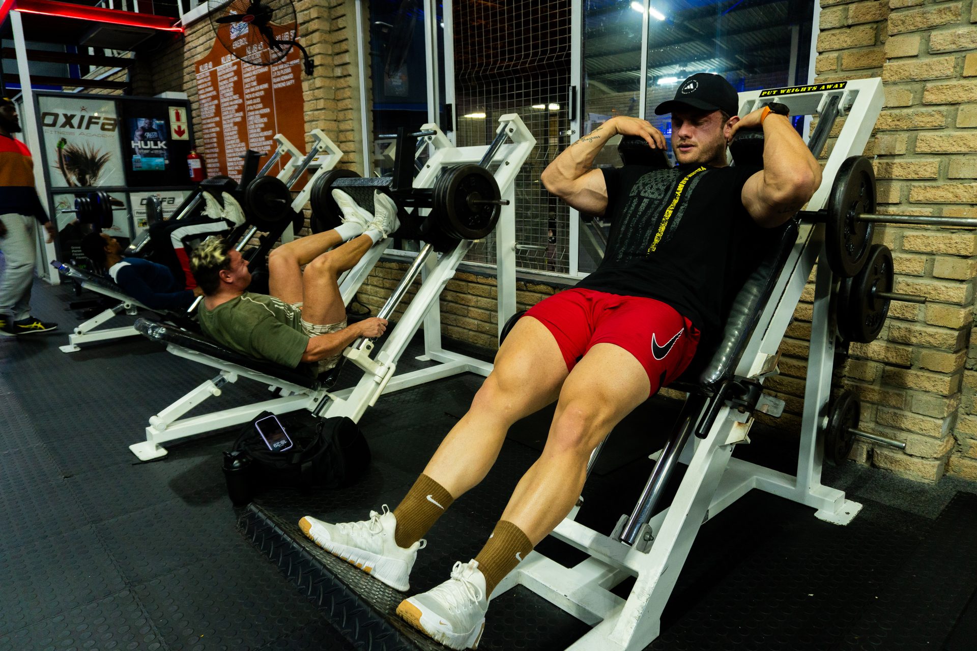 Member doing weight training at Oxigim Oudtshoorn